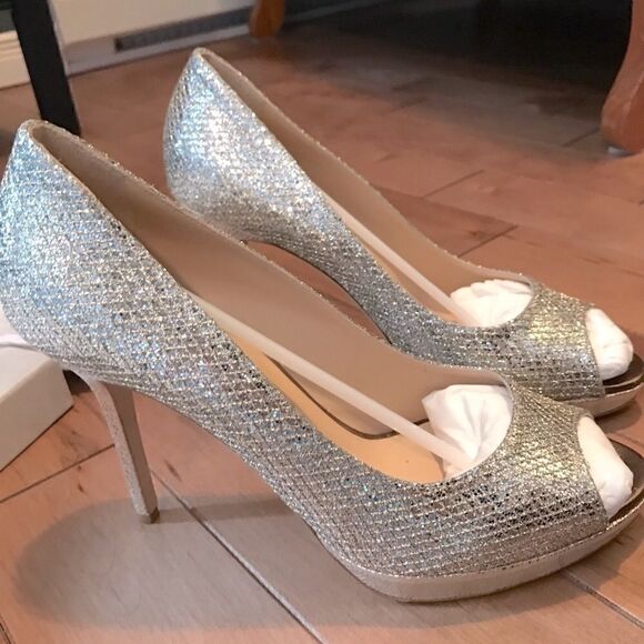 BRAND NEW JIMMY CHOO Luna champagne heels - Picture 8 of 13